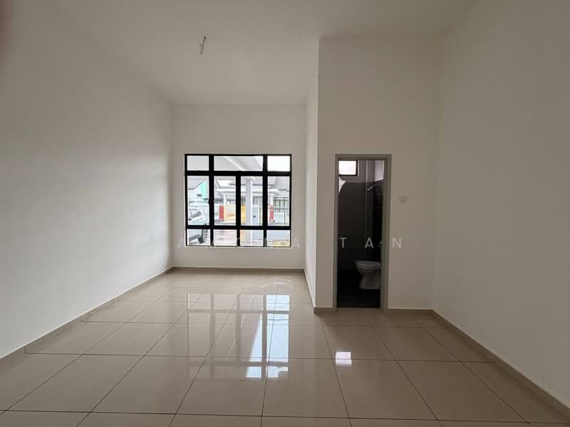 Rumah Berkembar untuk Disewa di Sungei Petai (Melaka) - Ramona Tan - Living Room - PropertyGuru.com.my