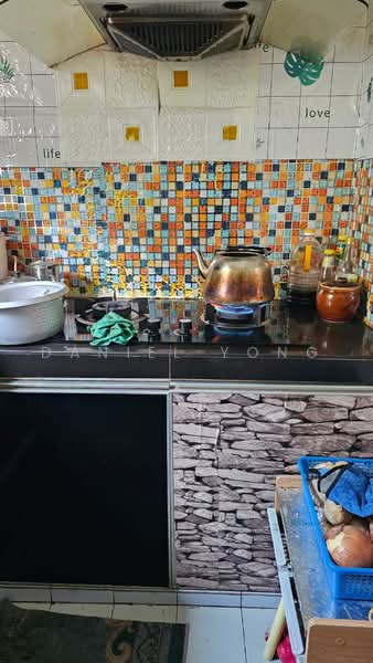 Rumah Teres 2 Tingkat untuk Dijual di Bandar Putra (Kulai) - Daniel Yong - Kitchen - PropertyGuru.com.my