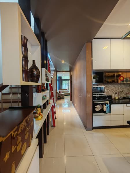 3-storey Terraced House for Sale in Lake Fields (Sungai Besi) - Kendriic Chong - PropertyGuru.com.my