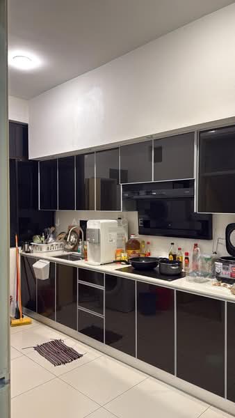 Servis Apartment untuk Dijual di D'Summit Residences - Janice . - PropertyGuru.com.my