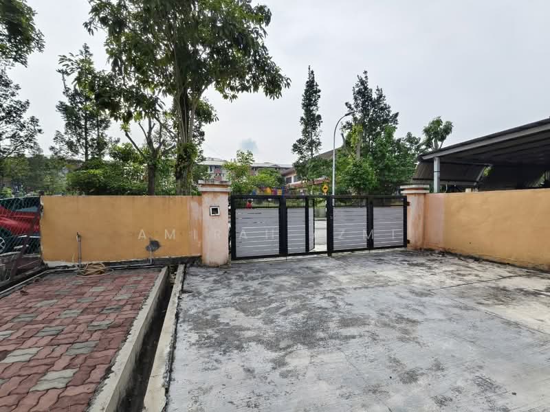 Rumah Teres 2 Tingkat untuk Dijual di Seksyen 20 (Shah Alam) - Amirah Azmi - PropertyGuru.com.my