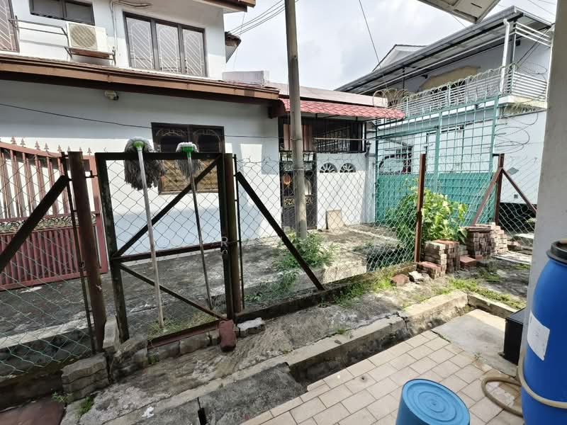 Rumah Teres 2 Tingkat untuk Dijual di Seksyen 20 (Shah Alam) - Amirah Azmi - PropertyGuru.com.my