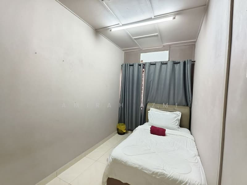 Rumah Teres 2 Tingkat untuk Dijual di Seksyen 20 (Shah Alam) - Amirah Azmi - PropertyGuru.com.my