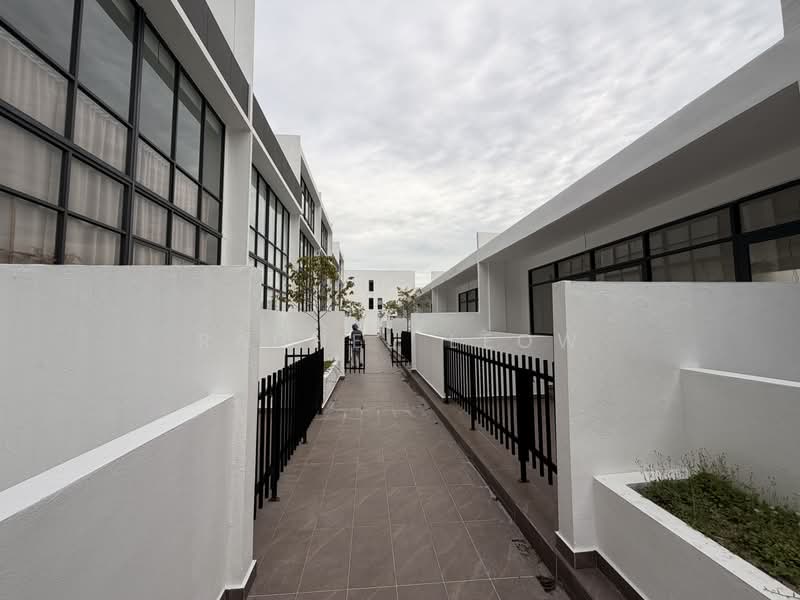 4-storey Terraced House for Sale in Damansara Perdana (Selangor) - Rachel Leow - PropertyGuru.com.my