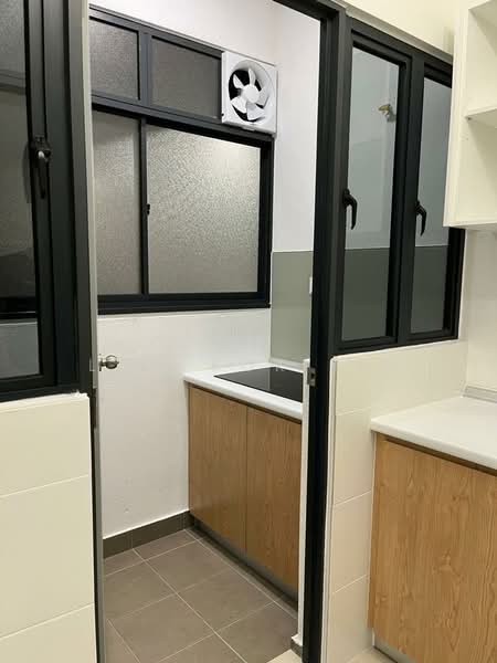 Condominium for Rent at Platinum Arena - Low Kok Pin - Kitchen - PropertyGuru.com.my