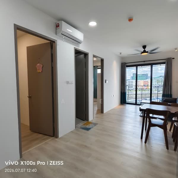 Pangsapuri untuk Disewa di Kenny Hill Residences - Ai Lee - Living Room - PropertyGuru.com.my