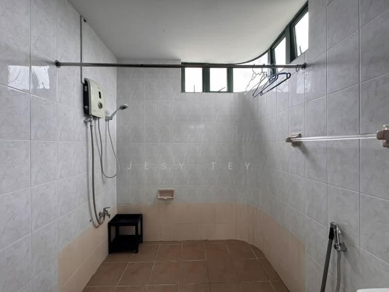 Kondominium untuk Disewa di The Wadihana - Jesy Tey - Bathroom - PropertyGuru.com.my