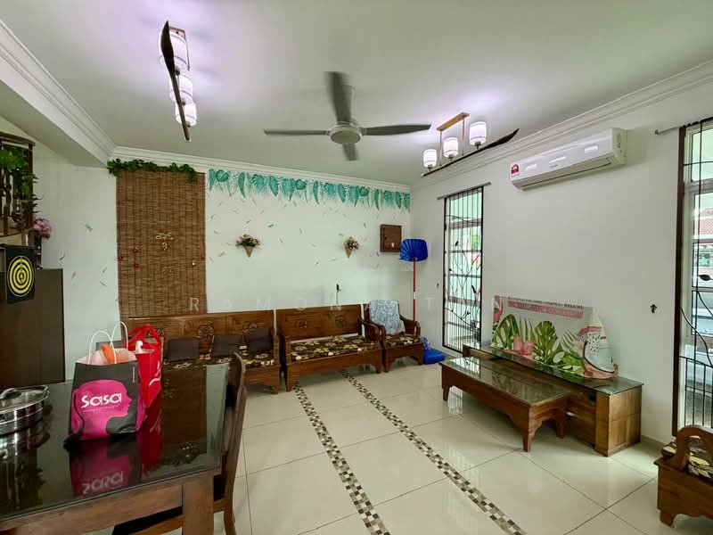 Semi-Detached House for Sale in Taman Saujana Indah (Bukit Katil) - Ramona Tan - Living Room - PropertyGuru.com.my