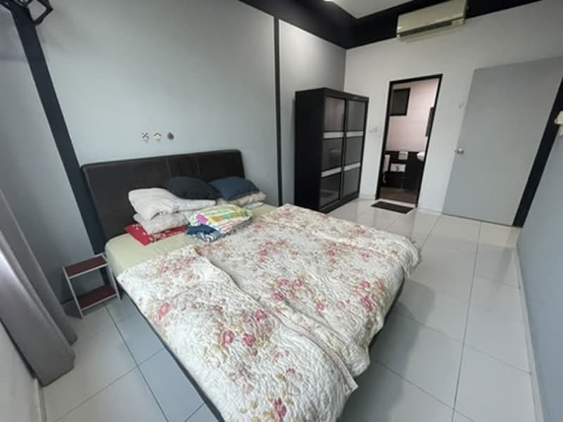 Servis Apartment untuk Disewa di Sky Gardens Residences - Jason Khoo - Bedroom - PropertyGuru.com.my