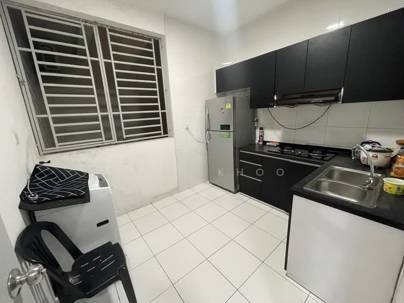 Servis Apartment untuk Disewa di Sky Gardens Residences - Jason Khoo - Kitchen - PropertyGuru.com.my