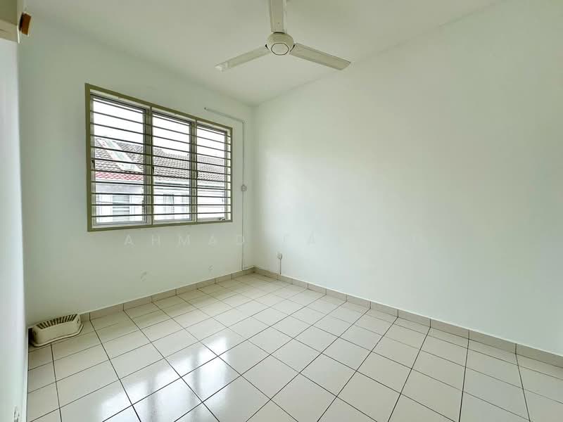 Rumah Teres 2 Tingkat untuk Dijual di Taman Saga Emas (Kajang) - Ahmad Fayyad - PropertyGuru.com.my