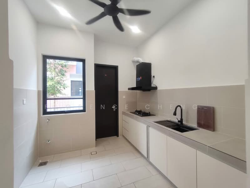 2-storey Terraced House for Rent in Elmina (Shah Alam) - FLORENCE CHENG - Kitchen - PropertyGuru.com.my