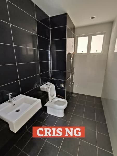 Kondominium untuk Dijual di Platinum III - Cris Ng - Bathroom - PropertyGuru.com.my