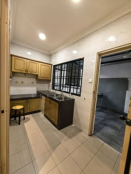 Rumah Berkembar untuk Disewa di Taman Impian Emas (Skudai) - Stella Ng - Kitchen - PropertyGuru.com.my