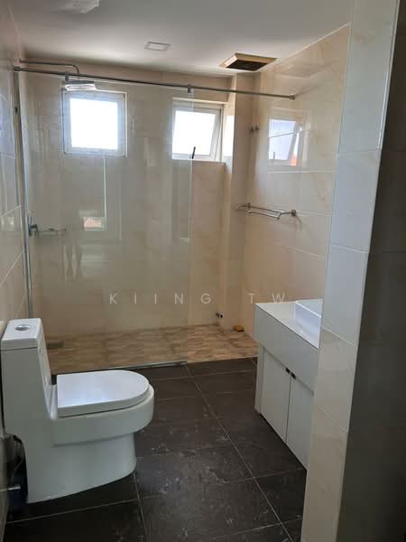Rumah Banglo untuk Dijual di Seksyen 4 (Kota Damansara) - Kiing TW - Bathroom - PropertyGuru.com.my
