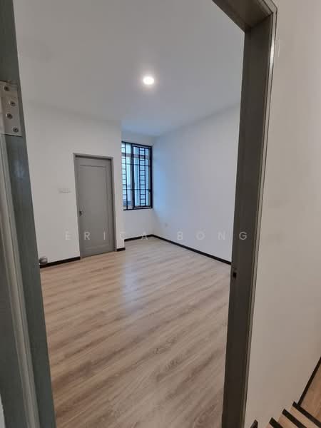 2-storey Terraced House for Rent in Samarahan (Sarawak) - Erica Bong - Interior - PropertyGuru.com.my