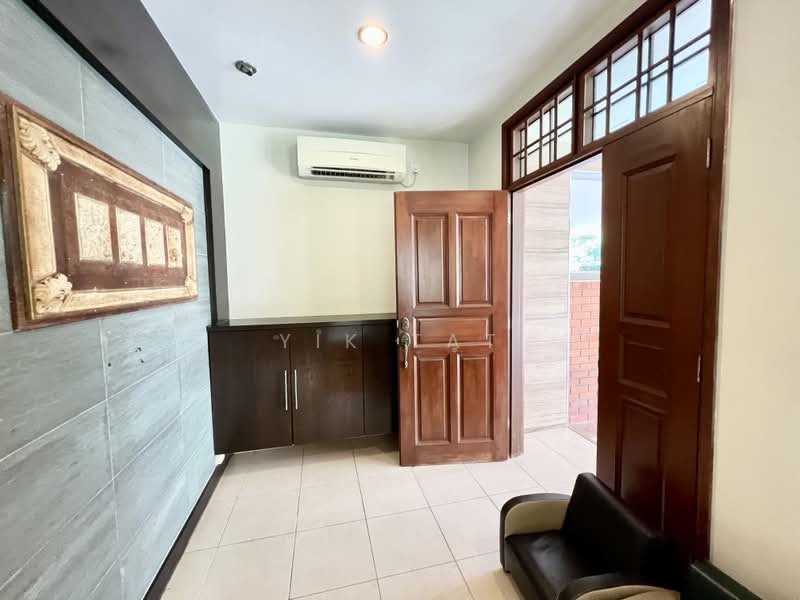 Rumah Berkembar untuk Dijual di Taman Pelangi Indah (Ulu Tiram) - Yik Tat - PropertyGuru.com.my