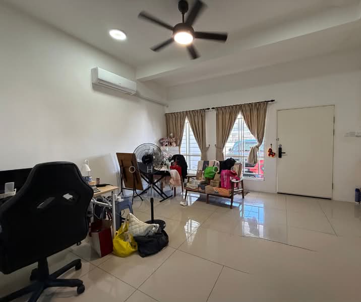 2-storey Terraced House for Sale in Kota Kinabalu (Sabah) - John Voo - Living Room - PropertyGuru.com.my