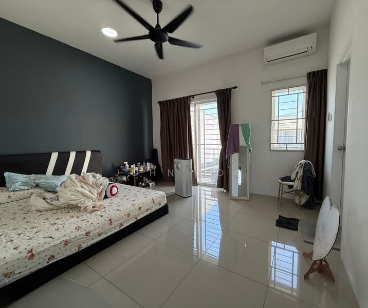 2-storey Terraced House for Sale in Kota Kinabalu (Sabah) - John Voo - Bedroom - PropertyGuru.com.my
