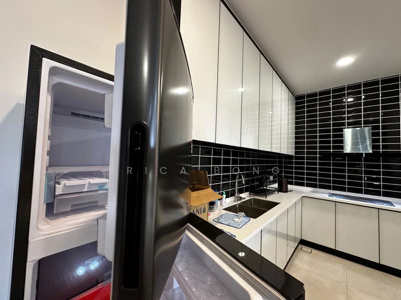Pangsapuri untuk Disewa di Lumos Residence - Erica Bong - Kitchen - PropertyGuru.com.my