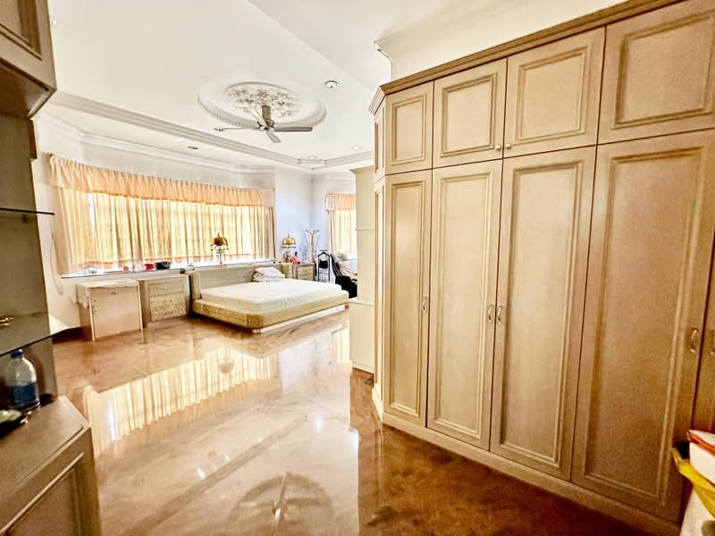 Rumah Banglo untuk Dijual di Seksyen 6 (Kota Damansara) - Vincent Liaw - Bedroom - PropertyGuru.com.my