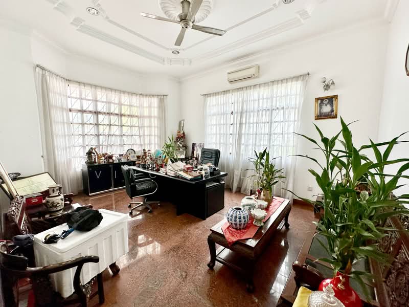 Rumah Banglo untuk Dijual di Seksyen 6 (Kota Damansara) - Vincent Liaw - Study - PropertyGuru.com.my