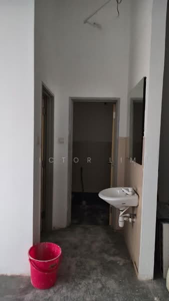 Shop for Rent in Taman Ungku Tun Aminah (Skudai) - Victor Lim - Bathroom - PropertyGuru.com.my