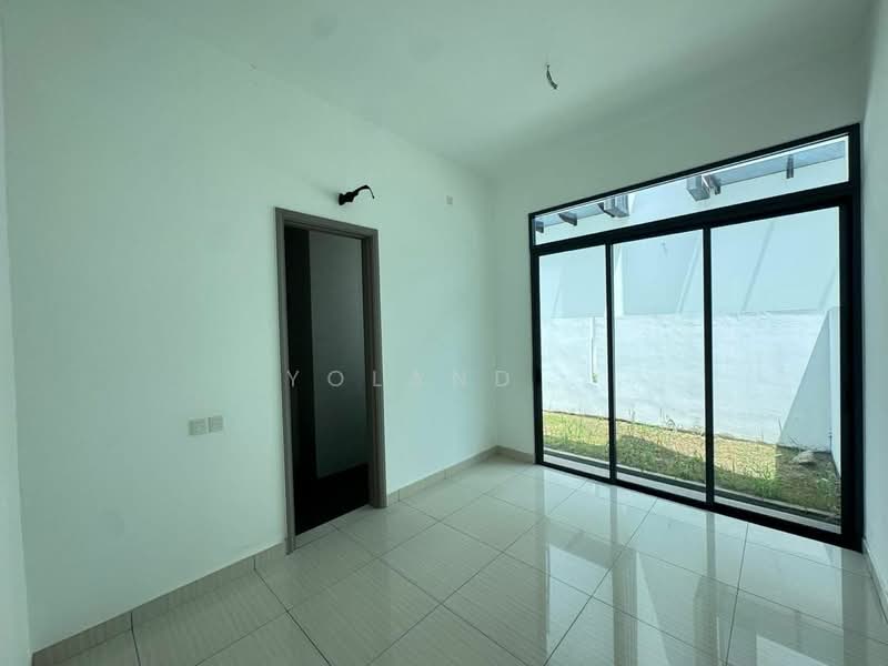 Rumah Berkembar untuk Dijual di Setia Eco Gardens (Gelang Patah) - Yoland . - Interior - PropertyGuru.com.my