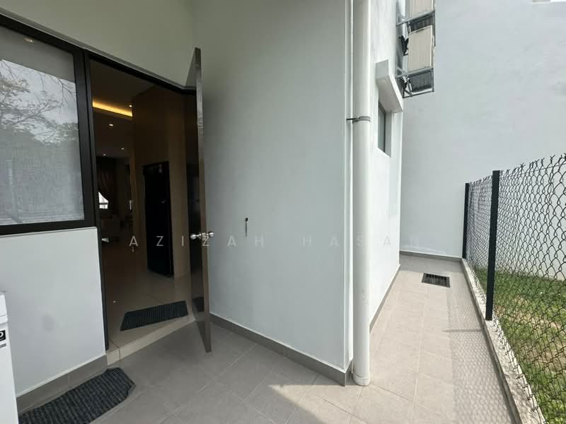 Rumah Teres 2 Tingkat untuk Dijual di Bandar Puncak Alam (Puncak Alam) - Azizah Hasan - PropertyGuru.com.my