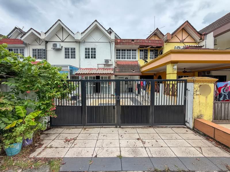 Rumah Teres 2 Tingkat untuk Dijual di Seksyen 19 (Shah Alam) - Khairul Radzi Zainal - Exterior - PropertyGuru.com.my
