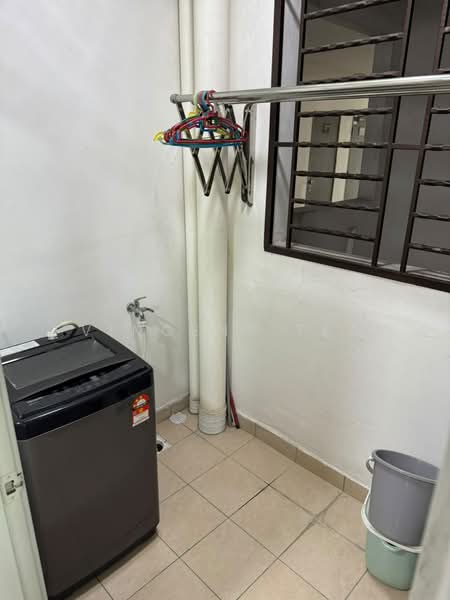 Apartment for Rent at Pangsapuri Tanah Emas (Golden Sands) - Vincent Tea - Interior - PropertyGuru.com.my