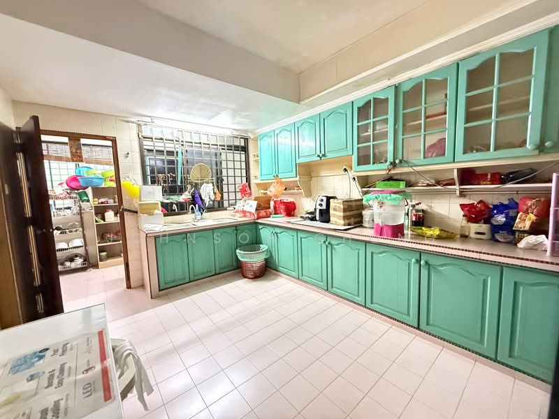 Rumah Teres 2 Tingkat untuk Dijual di Taman Pelangi (Johor Bahru) - Johnson Chong - Kitchen - PropertyGuru.com.my