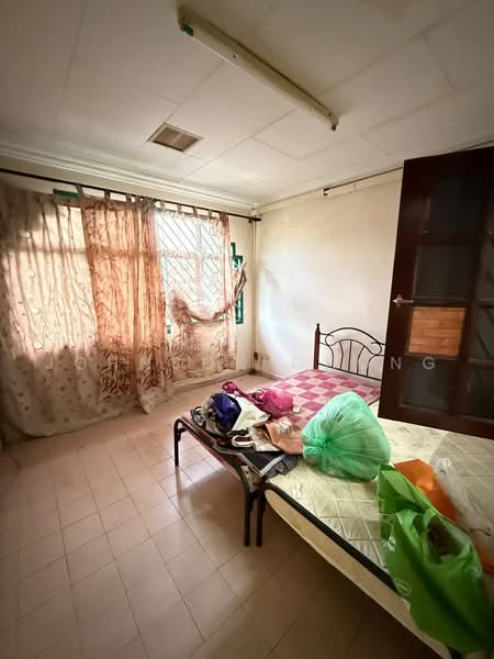 Rumah Teres 2 Tingkat untuk Dijual di Taman Pelangi (Johor Bahru) - Johnson Chong - Bedroom - PropertyGuru.com.my