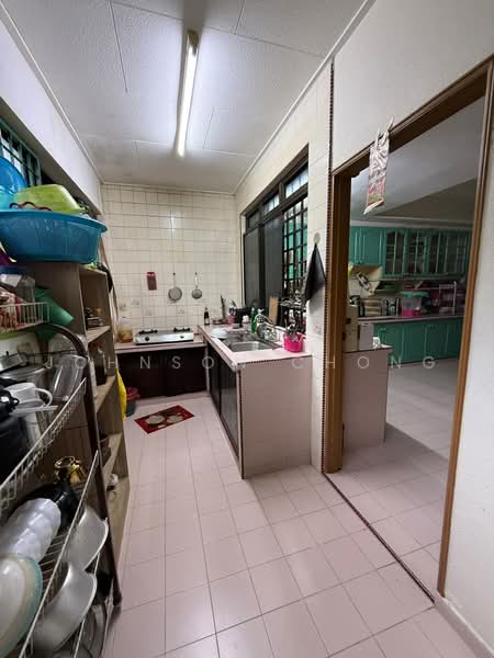 Rumah Teres 2 Tingkat untuk Dijual di Taman Pelangi (Johor Bahru) - Johnson Chong - Kitchen - PropertyGuru.com.my