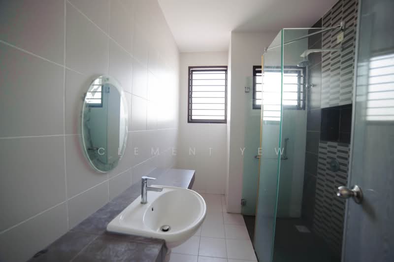 Rumah Teres 2 Tingkat untuk Dijual di Setia Indah 12 (Setia Alam) - Clement Yew - Bathroom - PropertyGuru.com.my