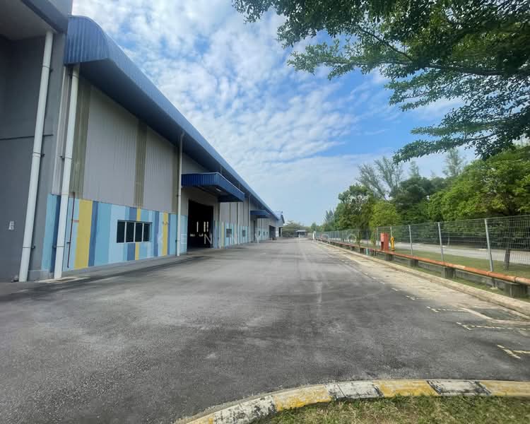 Warehouse for Sale in Pekan (Pahang) - Kenny Loo - Exterior - PropertyGuru.com.my