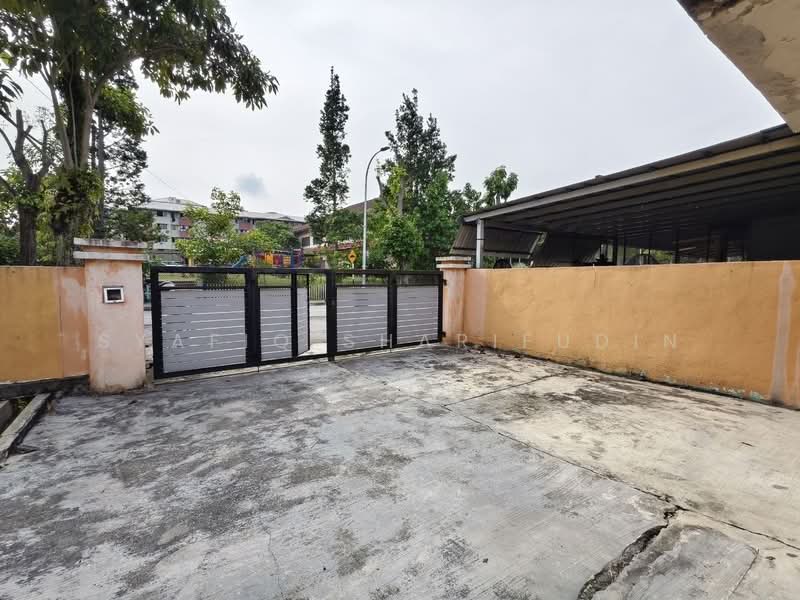 2-storey Terraced House for Sale in Seksyen 20 (Shah Alam) - Syafiq Sharifudin - PropertyGuru.com.my