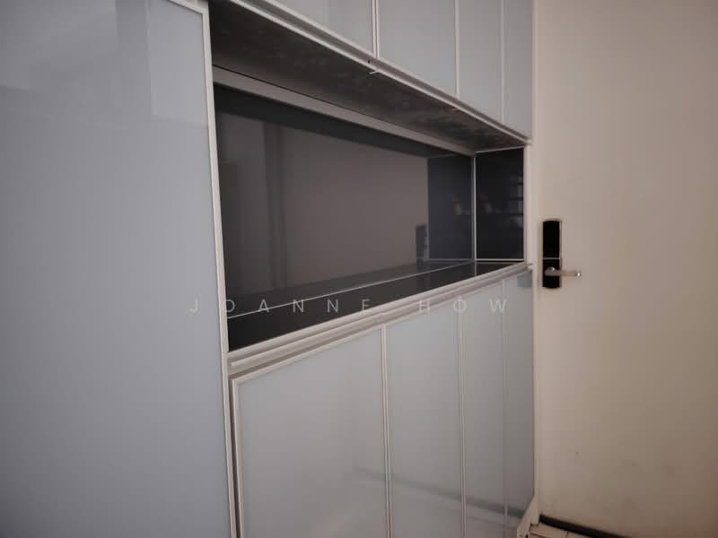 Servis Apartment untuk Disewa di Ong Kim Wee Residence - Joanne How - Entrance - PropertyGuru.com.my