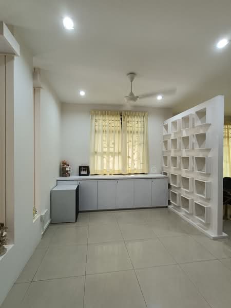 Rumah Berkembar untuk Disewa di Taman Tasik Utama (Bukit Katil) - BL Bong - PropertyGuru.com.my
