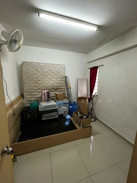 Pangsapuri untuk Dijual di Kayangan Apartment, Bandar Sunway - Wind Cheang - Bedroom - PropertyGuru.com.my