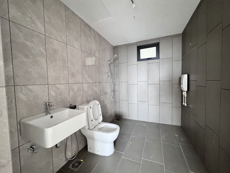 Condominium for Sale at Tuai Timur - Clement Yew - Bathroom - PropertyGuru.com.my