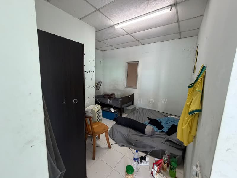 Factory for Sale in Taman Iks Merdeka (Batu Berendam) - Joanne How - Bedroom - PropertyGuru.com.my