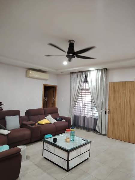 1-storey Terraced House for Sale in Taman Puteri Wangsa (Ulu Tiram) - Yanny Siow - Living Room - PropertyGuru.com.my