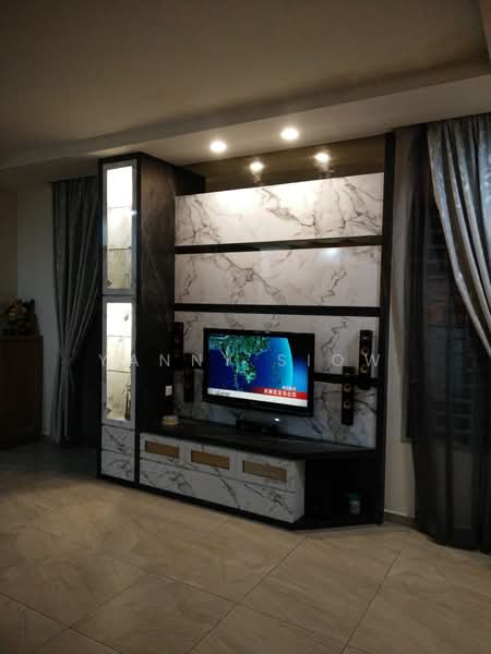 1-storey Terraced House for Sale in Taman Puteri Wangsa (Ulu Tiram) - Yanny Siow - Living Room - PropertyGuru.com.my