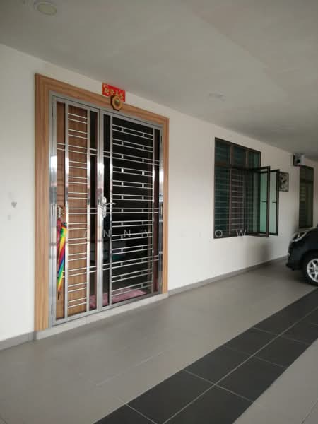 1-storey Terraced House for Sale in Taman Puteri Wangsa (Ulu Tiram) - Yanny Siow - Exterior - PropertyGuru.com.my