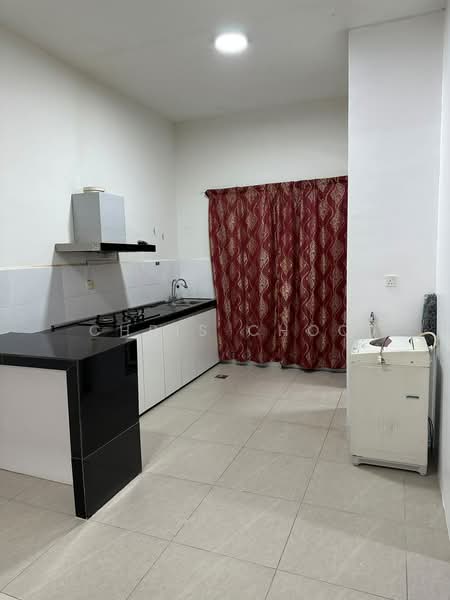 2-storey Terraced House for Rent in Dengkil (Selangor) - Chris Choo - Kitchen - PropertyGuru.com.my