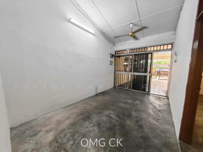 Rumah Teres 1 Tingkat untuk Dijual di Kampung Teluk Panglima Garang (Telok Panglima Garang) - Eugene Ong Eu chieh - Interior - PropertyGuru.com.my