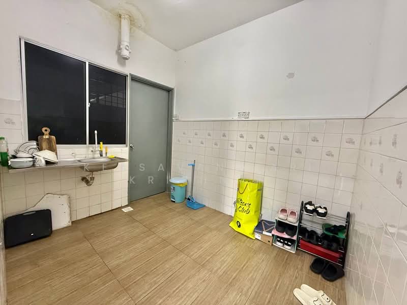 Condominium for Sale at Gemilang Indah - Keasavan Hari Krishnan - Kitchen - PropertyGuru.com.my