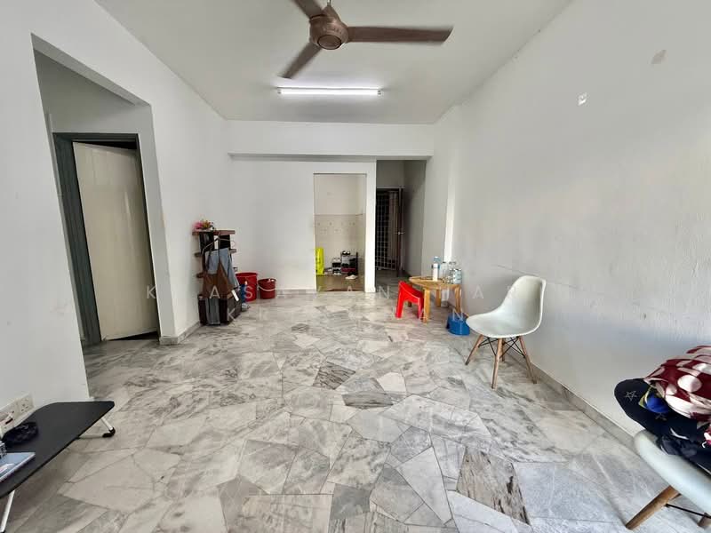 Condominium for Sale at Gemilang Indah - Keasavan Hari Krishnan - Living Room - PropertyGuru.com.my