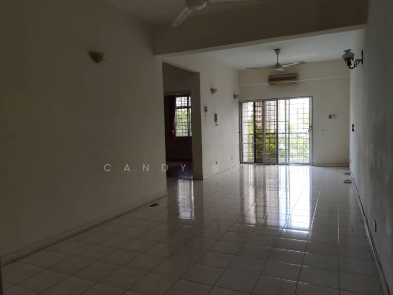 Condominium for Sale at Tiara Duta - Candy Soon - Living Room - PropertyGuru.com.my